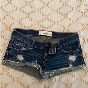 Mini Jean Hollister shorts